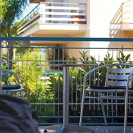 Guest house Mongibello 3*